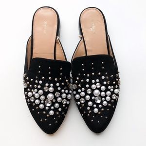 Express Pearl Diamonds Studded Mules